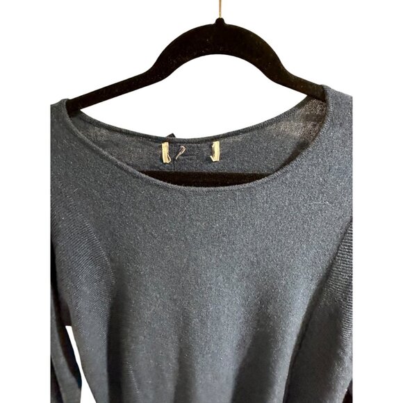 🍒 2/$20 🍒 Dark Turquoise Long Sleeve Sweater with Bow Design Down Back sz - Picture 3 of 10